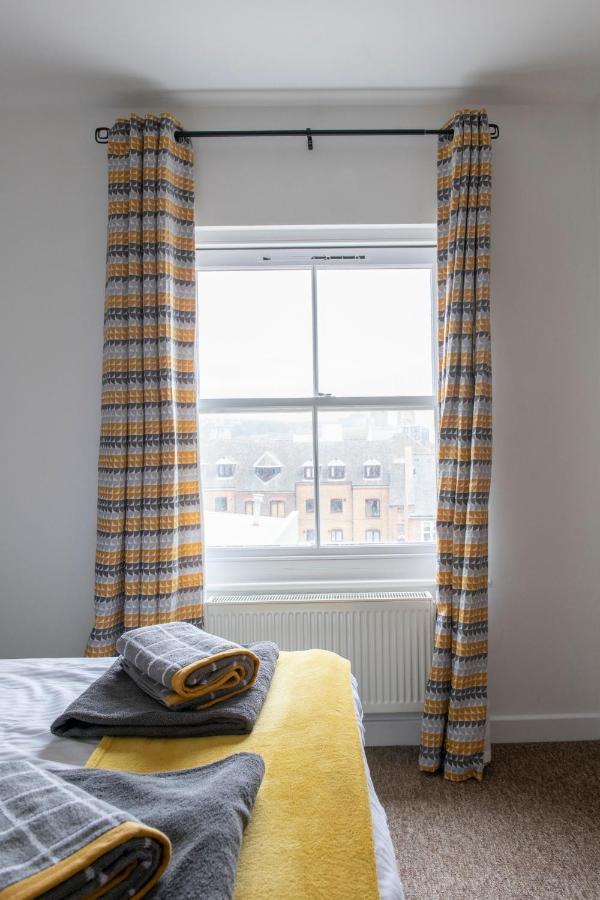 Modern, 2 Bdrm House With Parking Sleeps 6 Brighton Town Centre, North Laineアパートメント エクステリア 写真